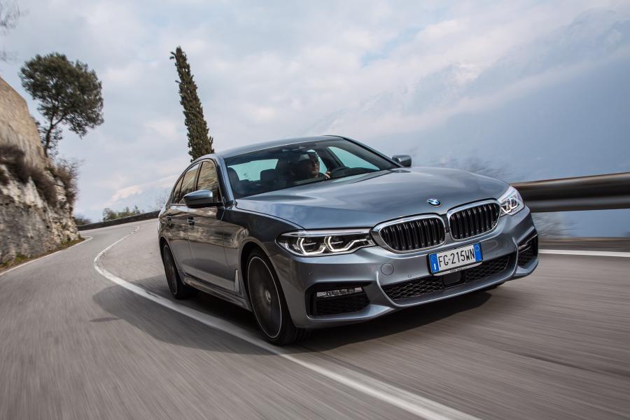  BMW 530d xDrive Sedan M Sport 2017 года  (WW) (фото 5 из 41)